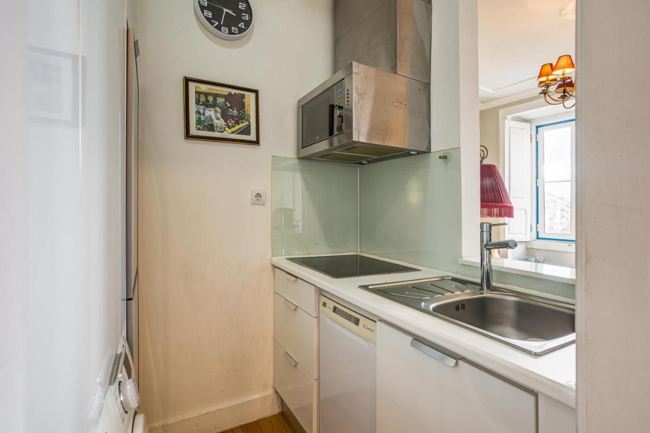 Bright Tailor Made Apartment By The Castle Lisboa Екстериор снимка
